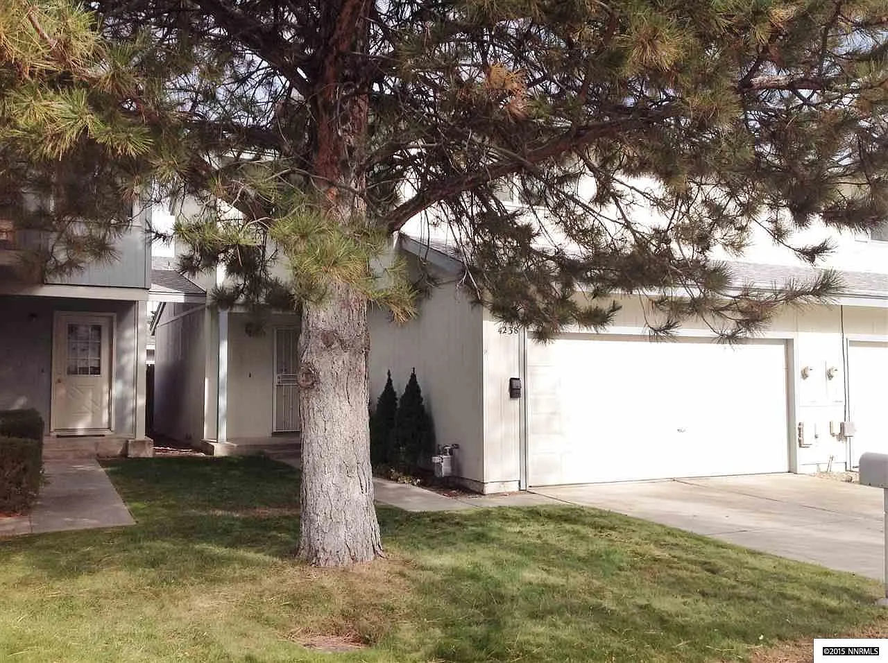 4238 Pheasant Dr photo 1