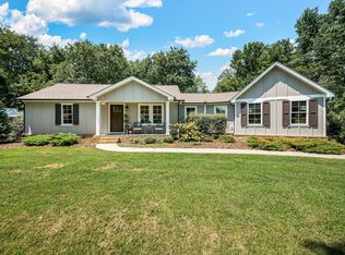 2180 Thompson Rd, Murfreesboro, TN 37128