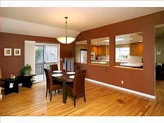 3rd image of 530 Sumner Ave