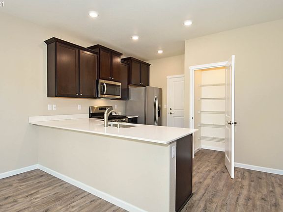 4th image of 7018 NE 152nd Ave