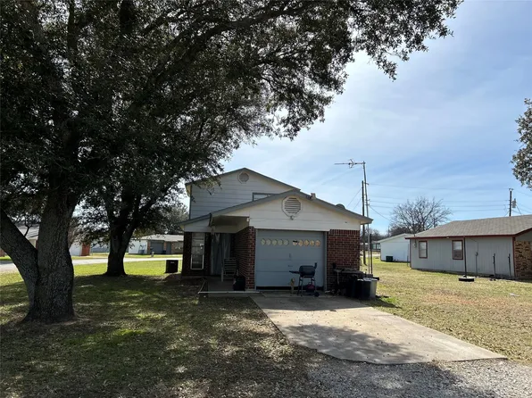 1537 Coral Cut Off, Azle, TX 76020