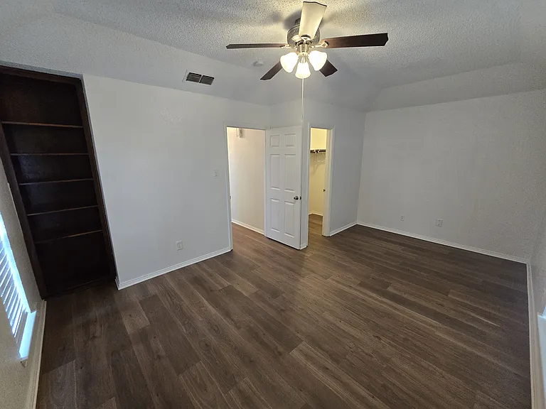 7451 College Cir #1 — Photo 16