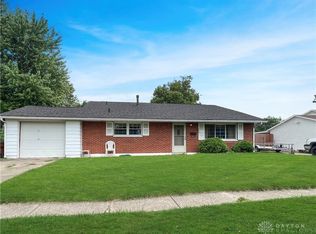 408 Falcon Dr, New Carlisle, OH