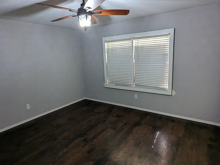 N Caney Dr — Photo 3