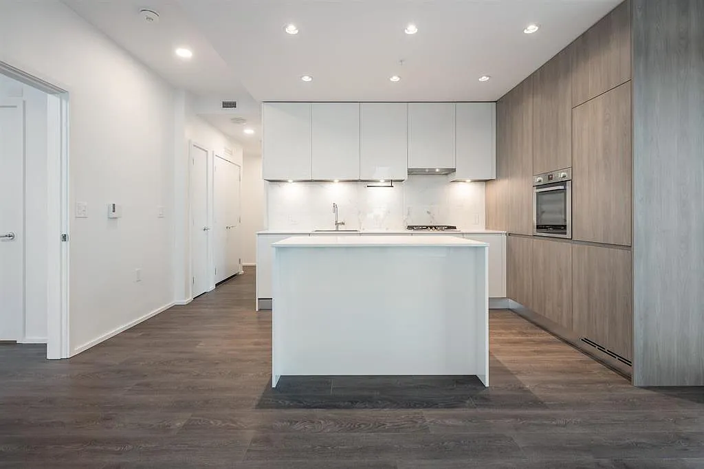4411 Brentwood Blvd, Burnaby — Photo 1