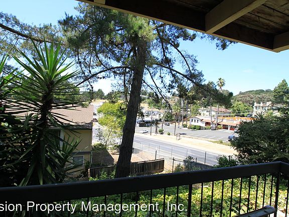 2nd image of 417 Joan Vista St