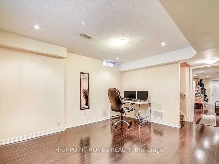 141 Pilkington Dr — Photo 14