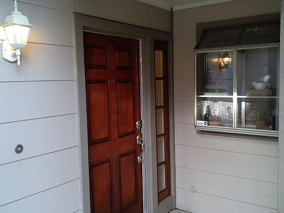 4th image of 15740 Paine St #17