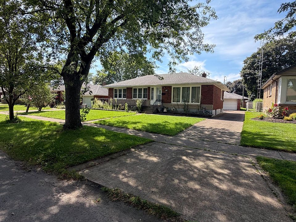 1st image of 43 Barron St