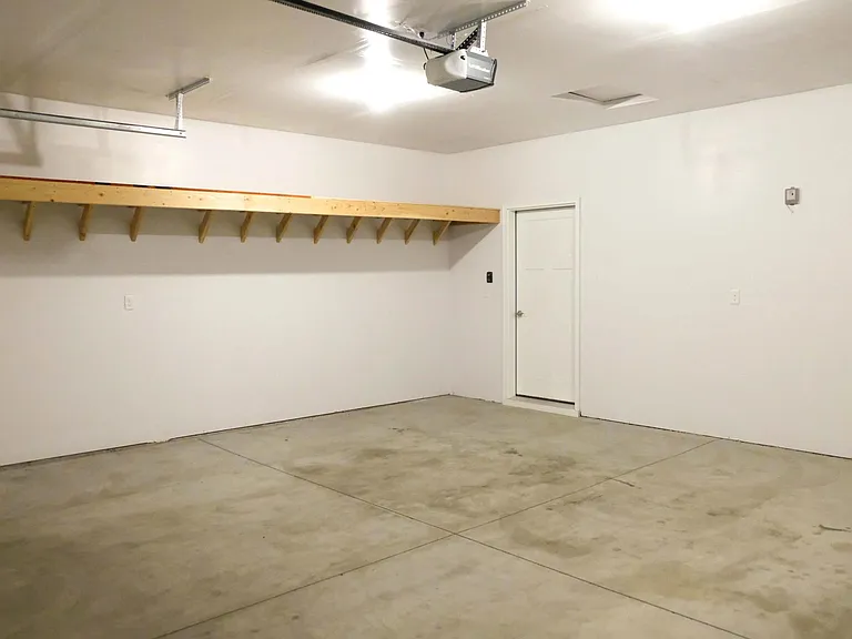 1133 S June Dr — Photo 49