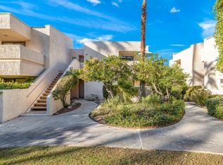 2067 E Colombard Dr, Palm Springs, CA 92264