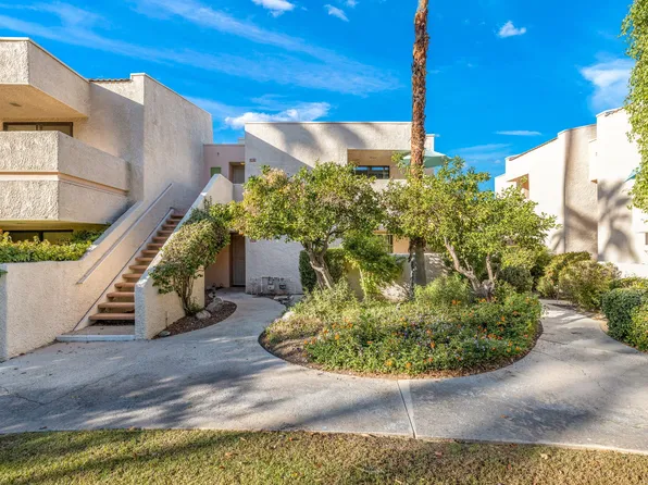 2067 E Colombard Dr, Palm Springs, CA 92264