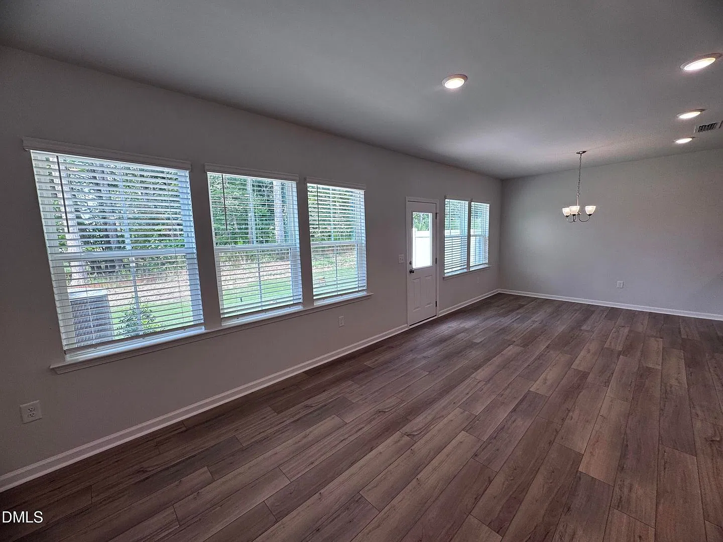 205 Broomside Avenue — Photo 4
