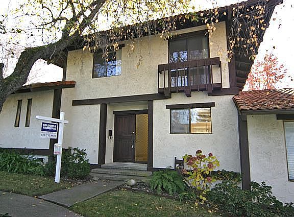 2nd image of 1515 Camino Peral APT B