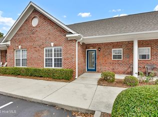 210 Hibiscus Way, Wilmington, NC 28412