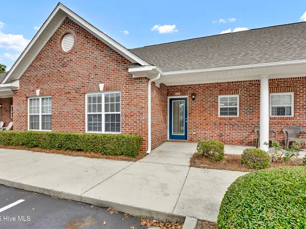 210 Hibiscus Way, Wilmington, NC 28412