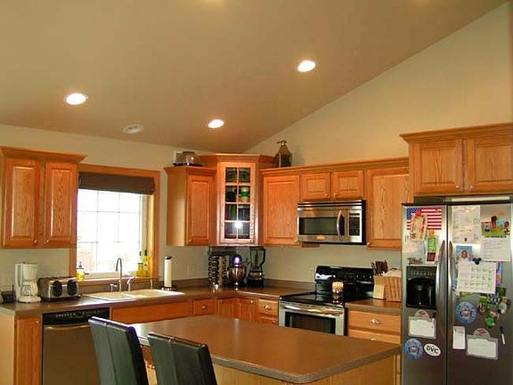 4th image of 1508 Melissa Ln