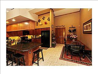 5th image of 12821 Wallingford Dr