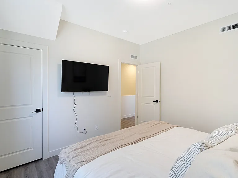 805 S 800 W #C — Photo 7