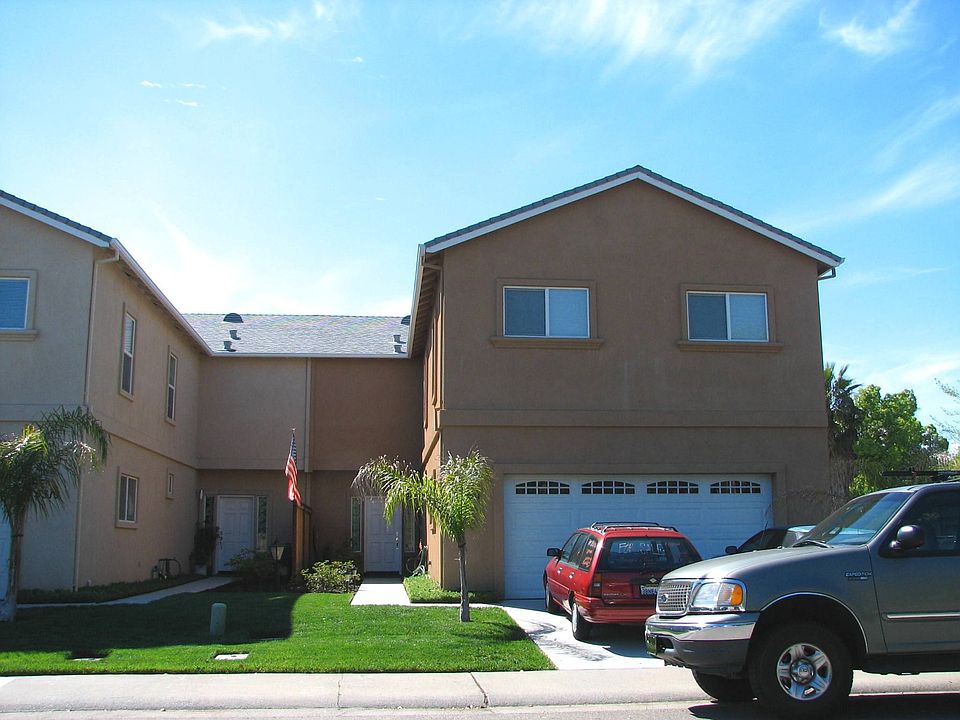 1st image of 5321 Hackberry Ln