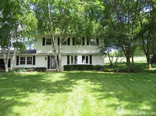 768 Heather Ln, Oregon, WI 53575
