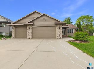 4701 E 42nd St, Sioux Falls, SD 57110