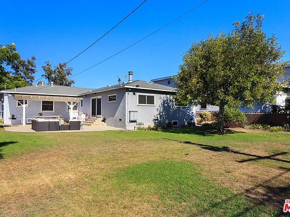 2nd image of 2636 31st St