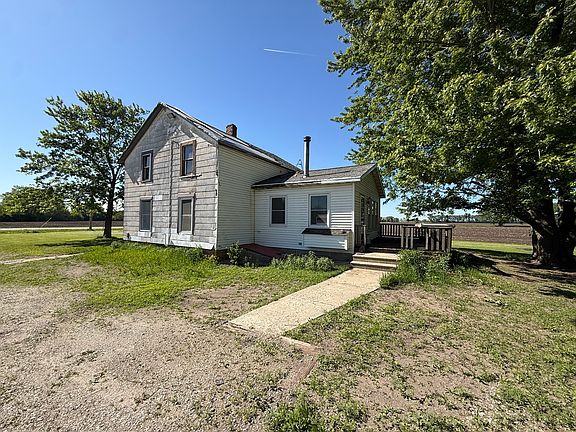 2nd image of 4883 N 19000th Rd W