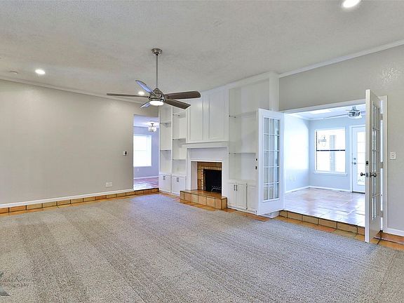 4th image of 3242 Woodhollow Cir