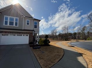 102 Raccoon Path, Holly Springs, NC 27540