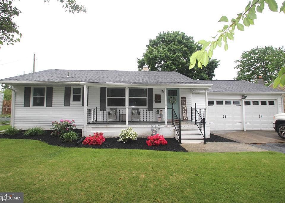 1st image of 110 Lincoln Dr