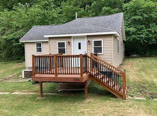 12146 Ohnstad Rd, Darlington, WI 53530