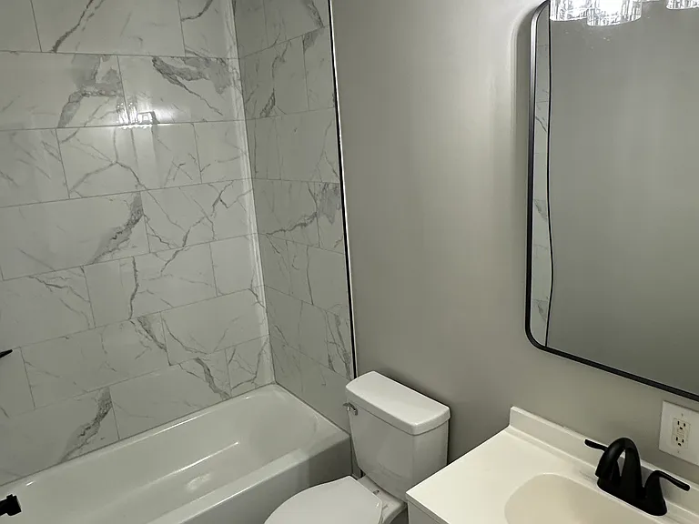 105 W Gimber St #105 — Photo 9