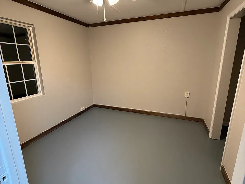 131 Lambs Grill Rd
