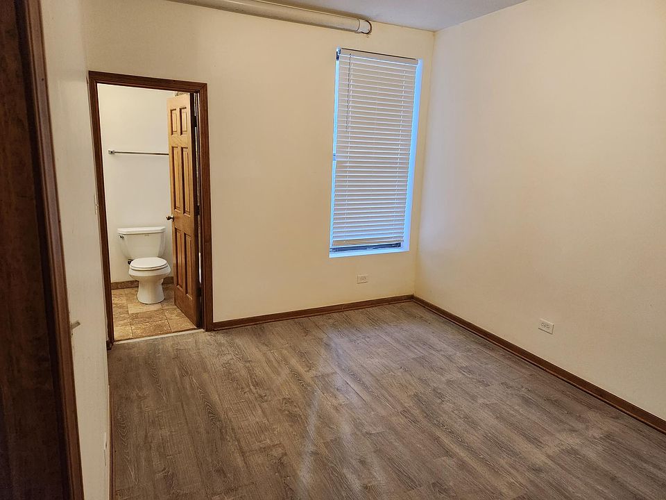 1st image of 3538 S King Dr #1N