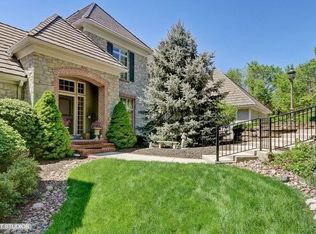 17060 S Highland Ridge Dr, Village Of Loch Lloyd, MO 64012