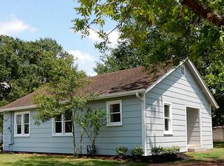 389 Avenue I, Somerville, TX 77879