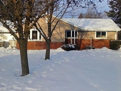 3rd image of 8139 N 51st St