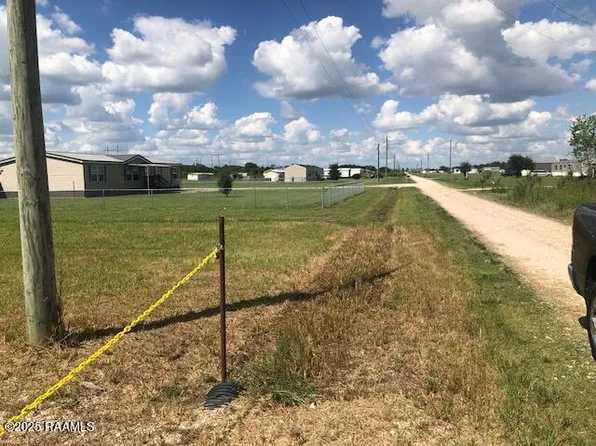 Wesdale Ln, Crowley, LA 70526