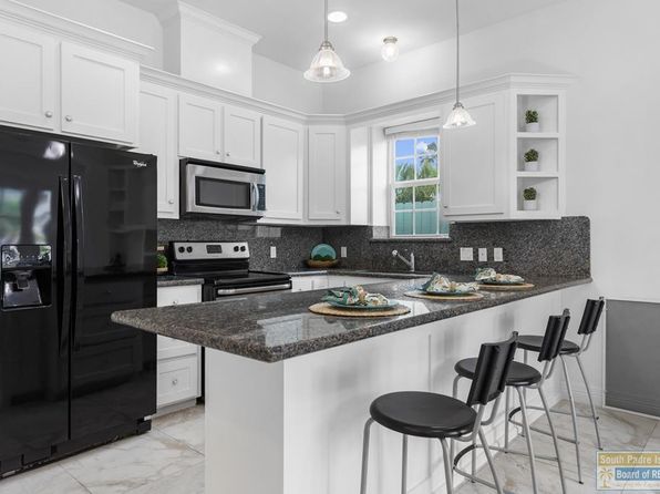 110 E Retama St #4