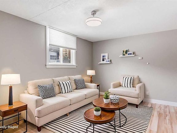 4th image of 315 E 9a St NW #103