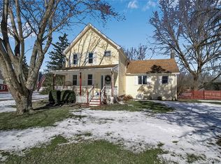2761 Love Rd, Grand Island, NY 14072