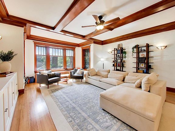 2nd image of 5525 S Cornell Ave #4