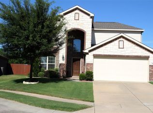 305 Brahma St, Aubrey, TX 76227