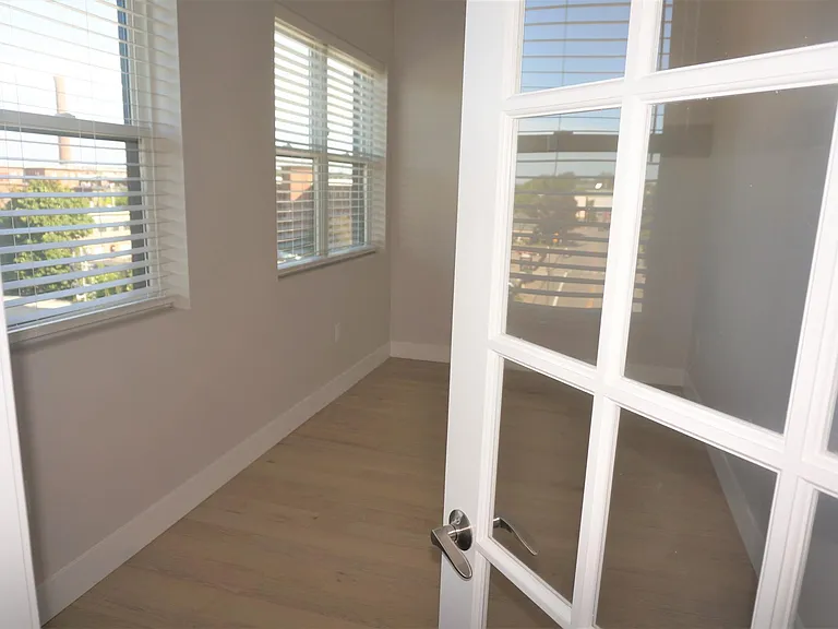 99 Moody St #Penthouse 9 — Photo 14