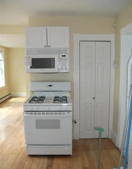7 Albert St #3 — Photo 3