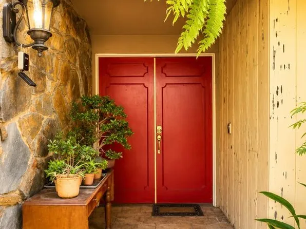 2451 Nichols Canyon Rd, Los Angeles, CA 90046