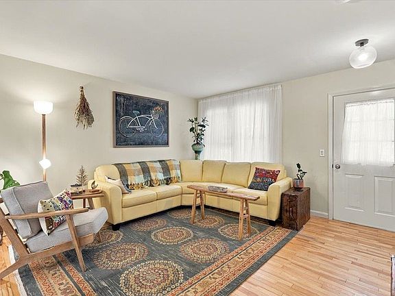 4th image of 67 Farr Road
