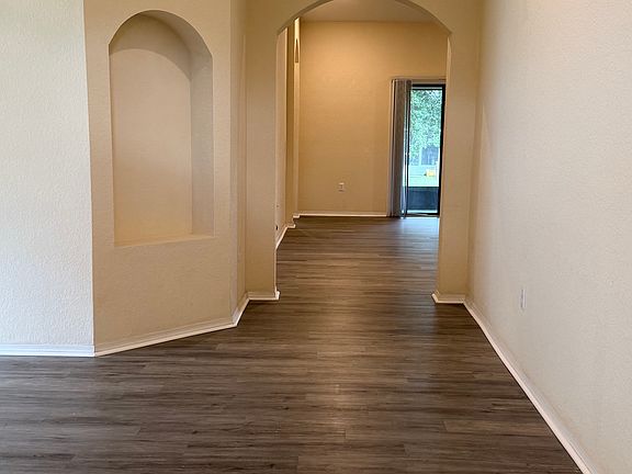 4th image of 6453 Evergreen Park Dr