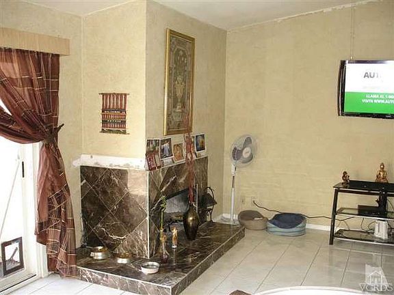 3rd image of 1596 Amador Ln